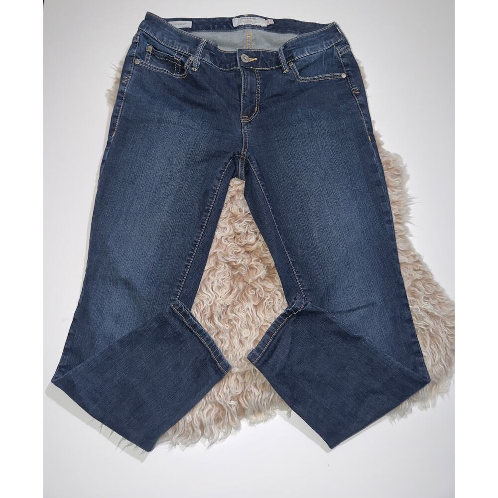 Torrid women’s boyfriend blue jeans - Picture 11 of 16